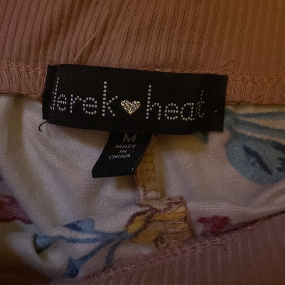 Floral open leg sweats - Picture 2 of 2